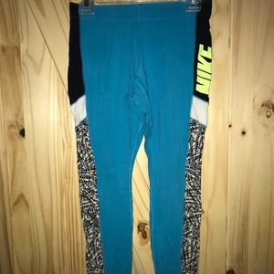 Nike leggings